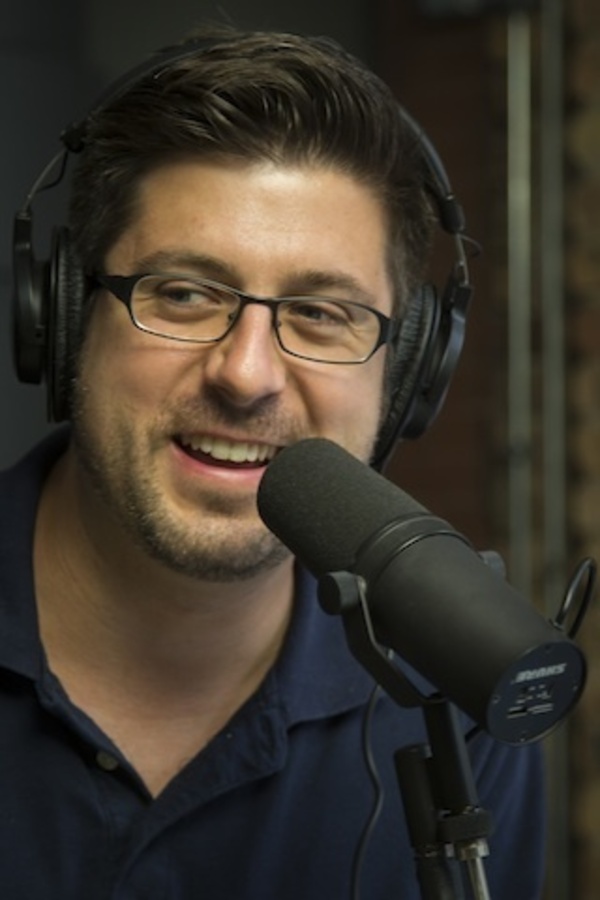 Mike Stephen, Outside the Loop host