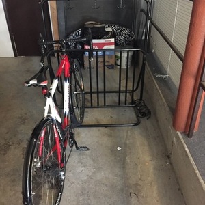 Red Bike possibly left by thief.  Missing later in the day.
