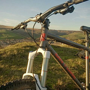 2013 On - One 456 Evo Sektor  Silver or Gray and Orange