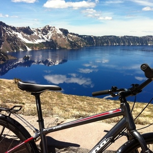 Kona Dr. Good Black and Red